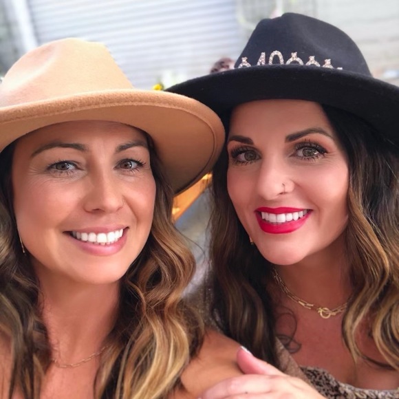 NEXT LIVE WEDNESDAY!!!!Join us for our pop up show! All new inventory - Picture 2 of 3